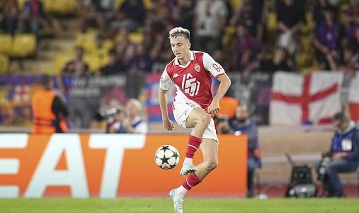 包含摩纳哥再次失利，球员状态令人担忧的词条